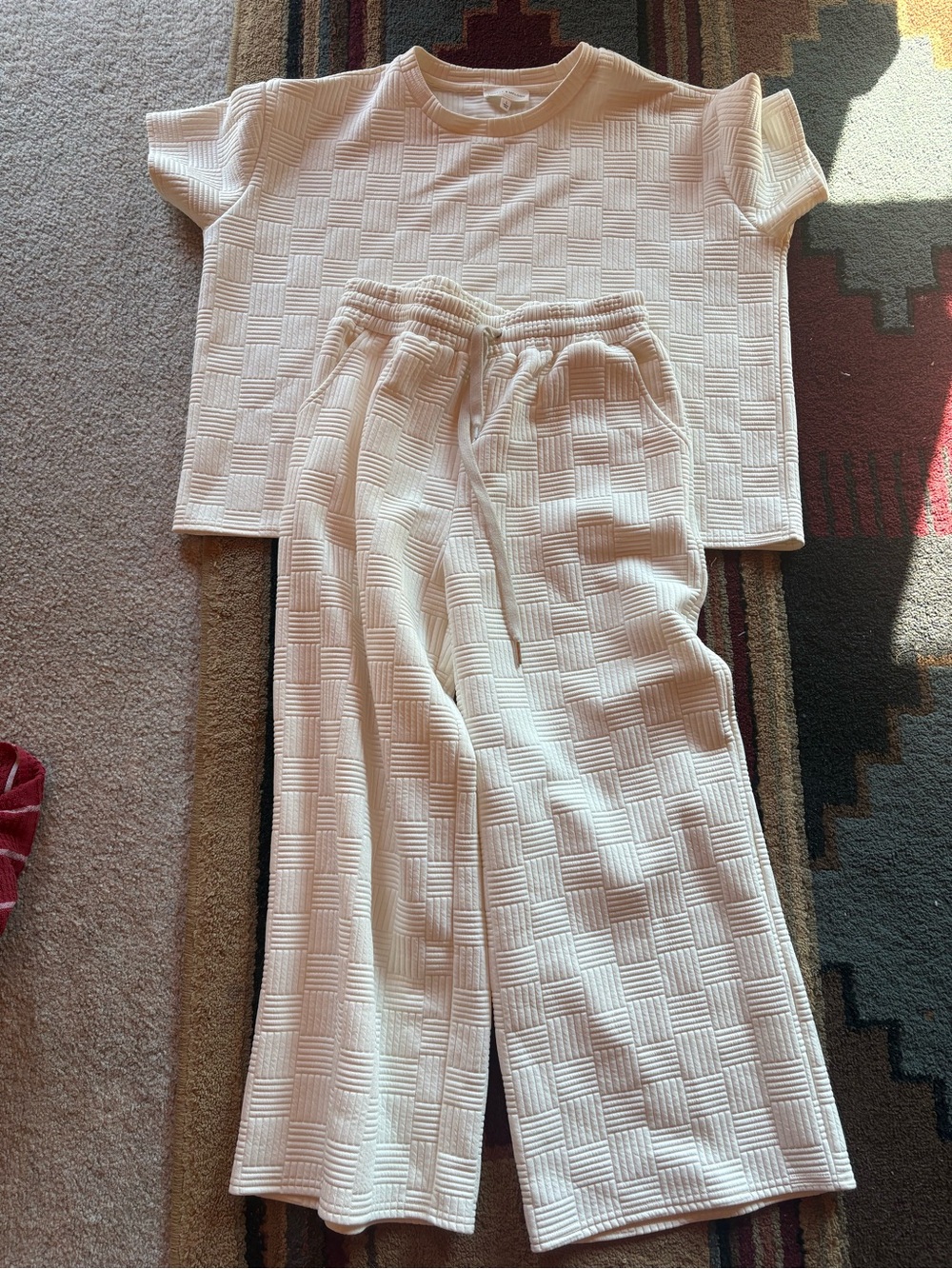 Cream Textured women’s set